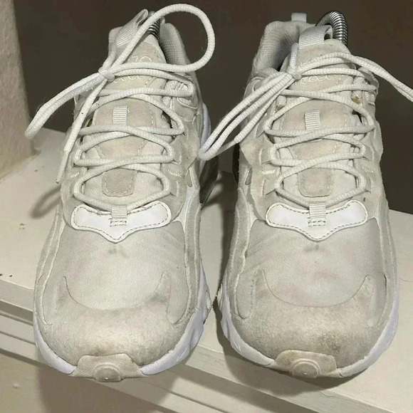 Nike Older Kids Air Max 270 React US 7Y  Trainers BQ0103 100 - Picture 6 of 9